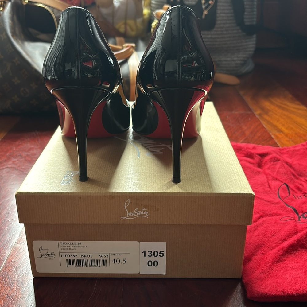 Christian Louboutin Red Bottoms Size: EUR 40.5 w. BOX - Picture 14 of 16
